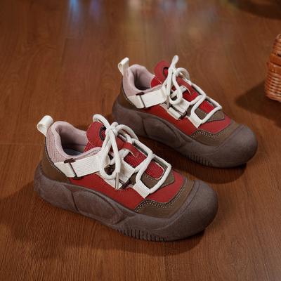 2024 весна маленькие белые туфли новая корейская версия ins спортивные беговые женские студенческие толстые подошвы увеличивают рост повседневные уличные туфли XT93