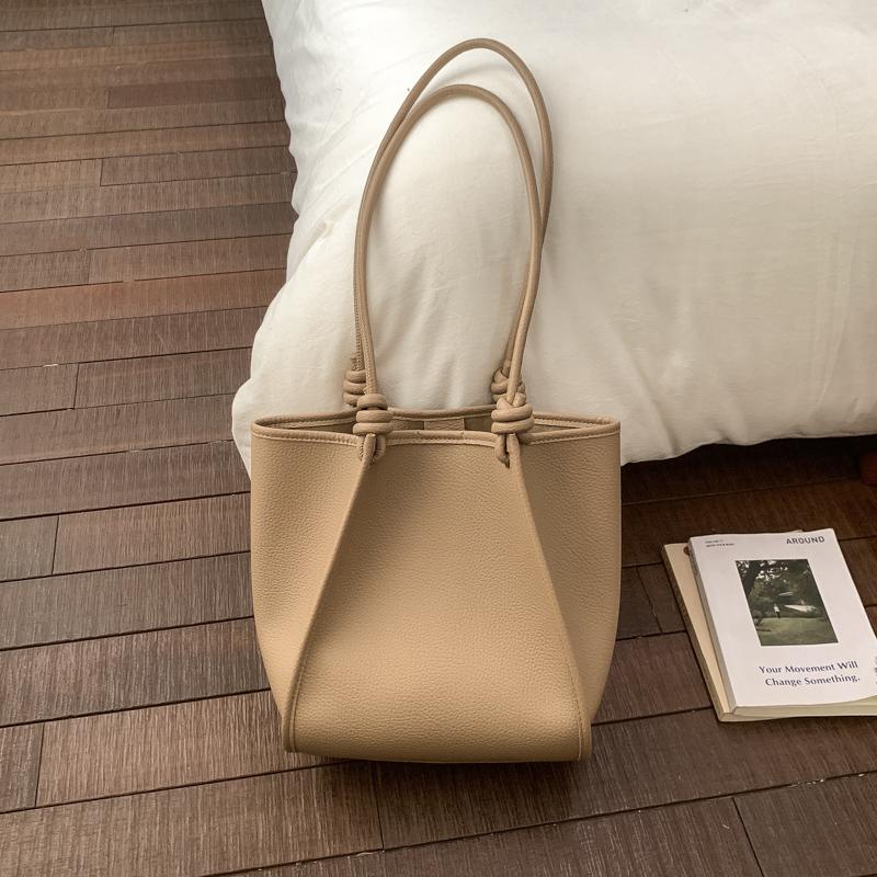 Women’s Minimalist Knot Handle Tote Bag for Daily Casual Use with Textured Leather Look and Structured Geometric Design