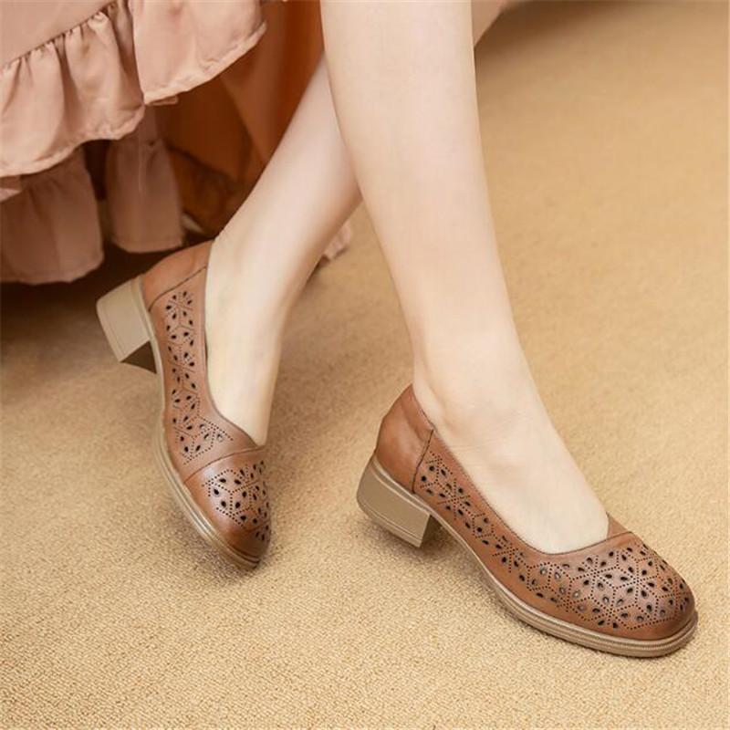 Женская обувь из натуральной кожи 2024 года, новые летние ретро-сандалии с круглым носком и закрытым носком, модные женские туфли на низком каблуке с неглубоким носком
