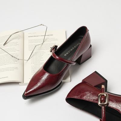 83656-1 Новые весенне-летние популярные темпераментные 2025 одинарные туфли туфли с мелким вырезом туфли с острым носком кожаные туфли ретро женская обувь