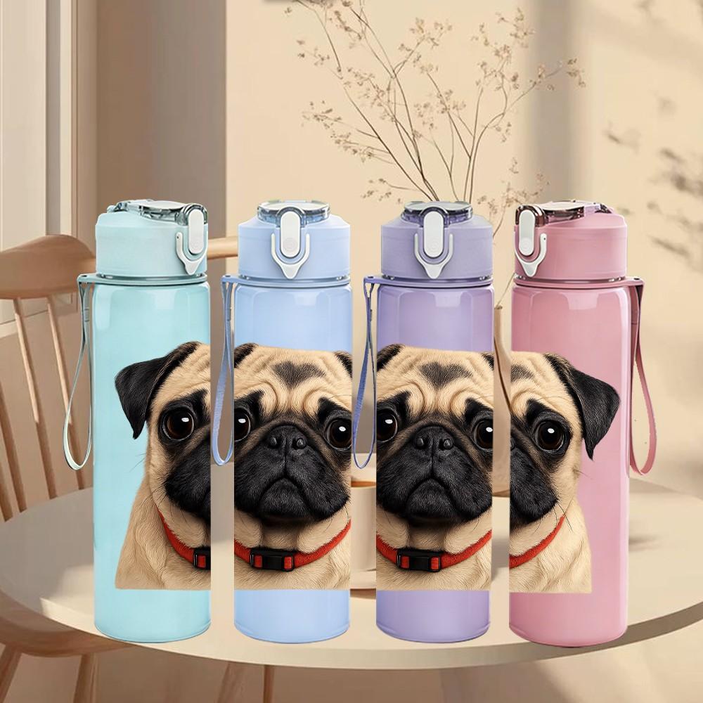 1PC Pug Dog Wrinkled Face Close Up 750ml Color Plastic Sports Water Bottle Leakproof Flip Straw Lid Suitable for Sports Office Home Use