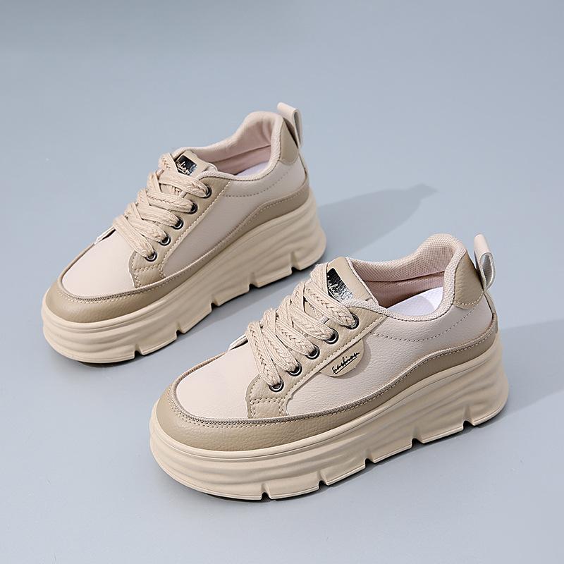 Повседневная обувь для ходьбы для женщин. Удобные кроссовки из искусственной кожи со шнуровкой на толстой платформе. Нескользящие теннисные кроссовки. Женские дышащие кроссовки для бега.