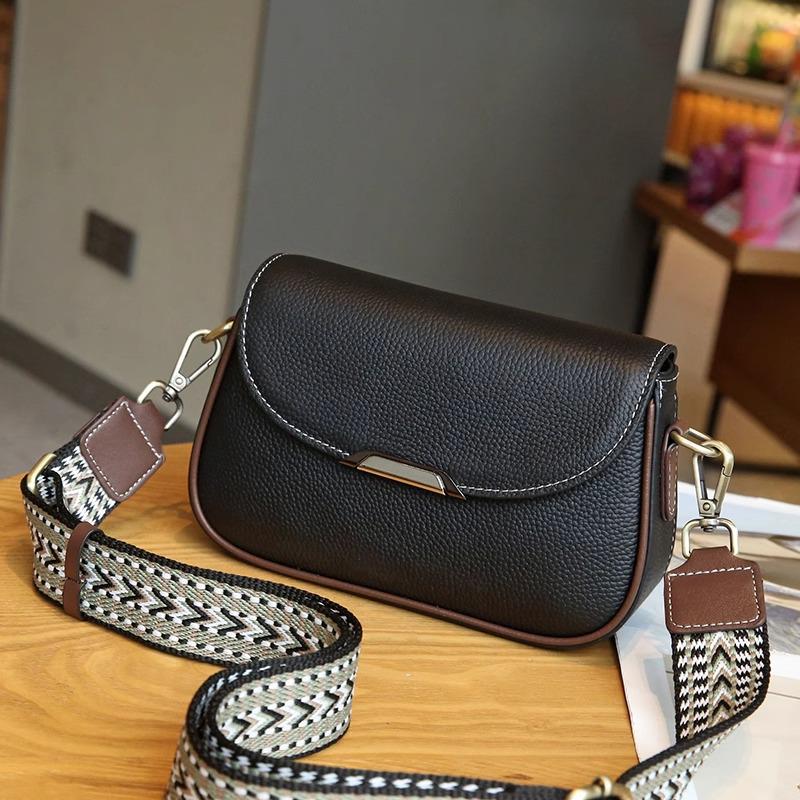 Женская сумка-мессенджер из натуральной кожи 2024 года: Стильная маленькая сумка через плечо из коровьей кожи с широким ремнем