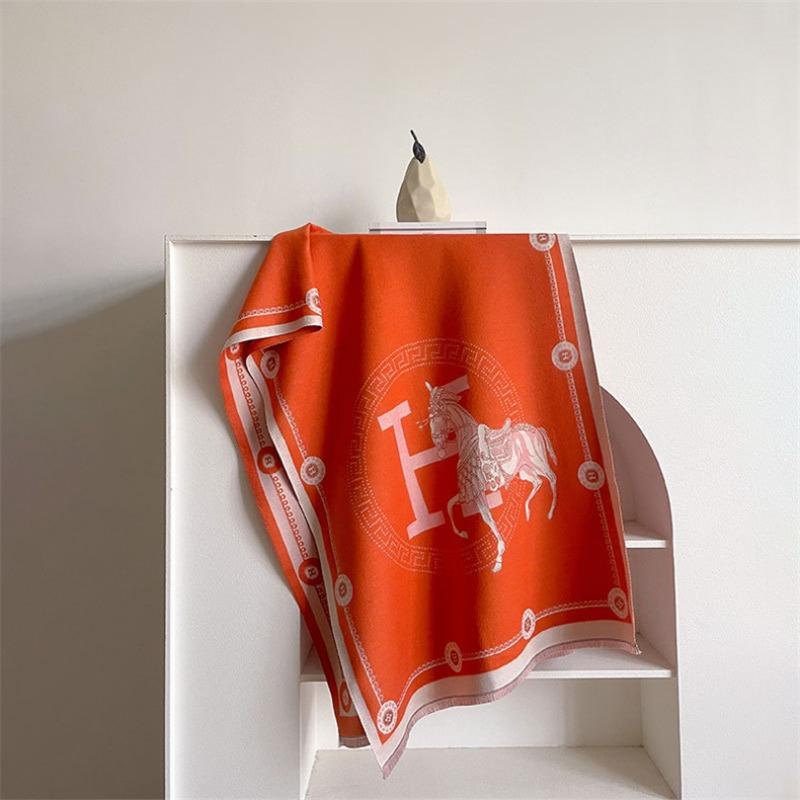 Зимний универсальный утолщенный шаль из искусственного кашемира для офиса, с высококлассным модным шарфом, женский, с ощущением высокого класса