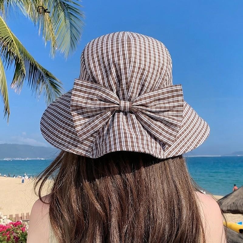 Стильная клетчатая шляпа от солнца с широкими полями для летней защиты от солнца на открытом воздухе