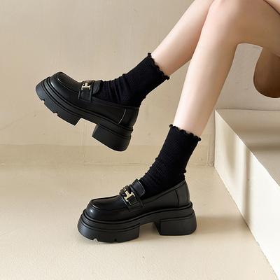 Лоферы на платформе для женщин, которые можно носить осенью 2025 года, новые британские ретро-модные простые туфли с круглым носком и неглубоким горлом