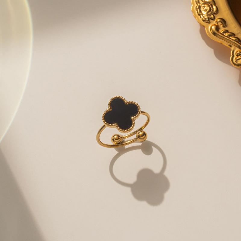 Счастливая подвеска для девочки Клевер Открытое кольцо Титановая сталь 18K Золото Простое кольцо