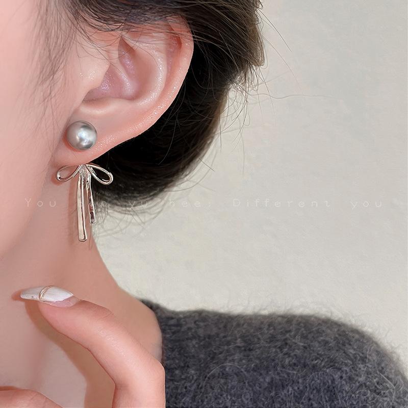 Silver needle silver gray pearl bow earrings women's versatile design sense two-wear stud earrings temperament ear jewelry