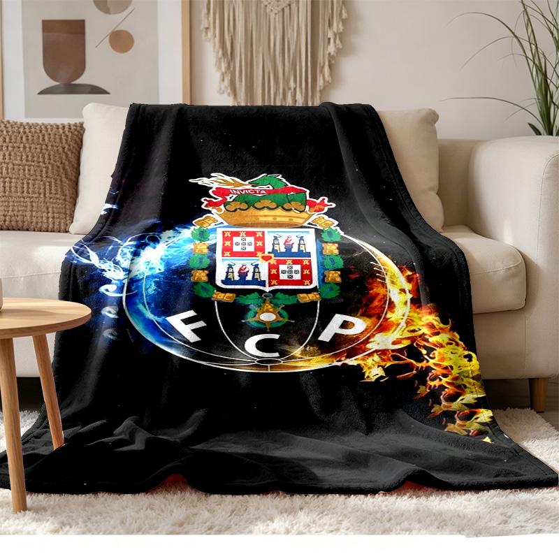Beach towel FC Porto Soft and comfortable flannel Suitable for sofas living rooms outdoor camping travel and also makes a great anniversary gift