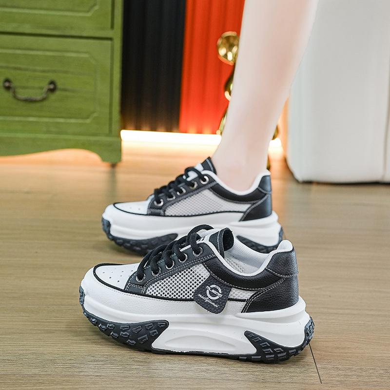 Обувь для папы Женская дышащая сетчатая женская обувь Универсальная летняя модная обувь на толстой подошве Тонкая полая спортивная обувь Увеличивающая рост обувь