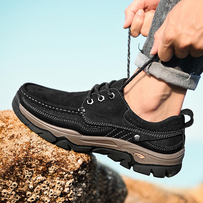 Fashion New Large Size Men's Shoes Genuine Leather Flats Men Loafers High Quality Outdoor Men Sneakers Breathable Male Casual Shoes