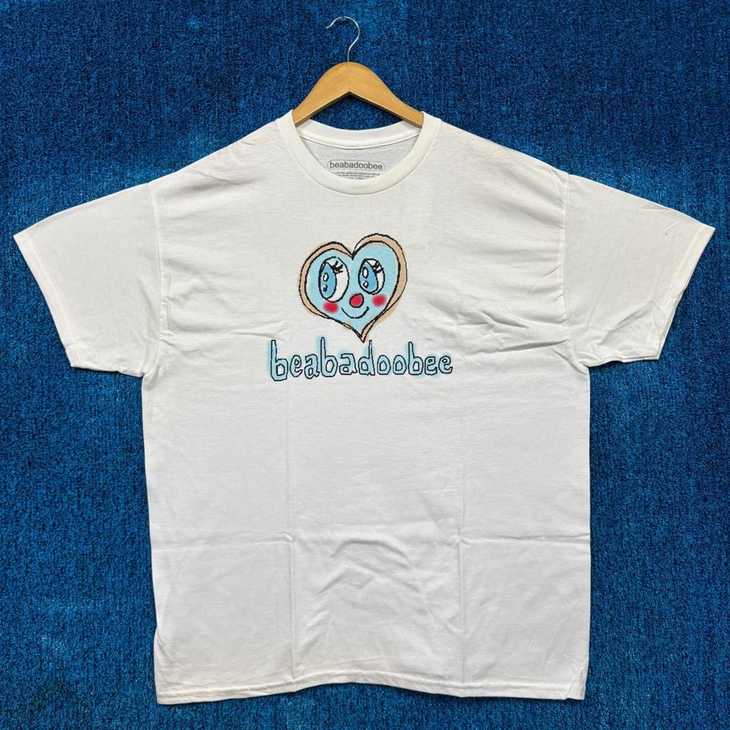 Beabadoobee Heart Rock White T-Shirt Size Extra Large Unisex T-Shirt