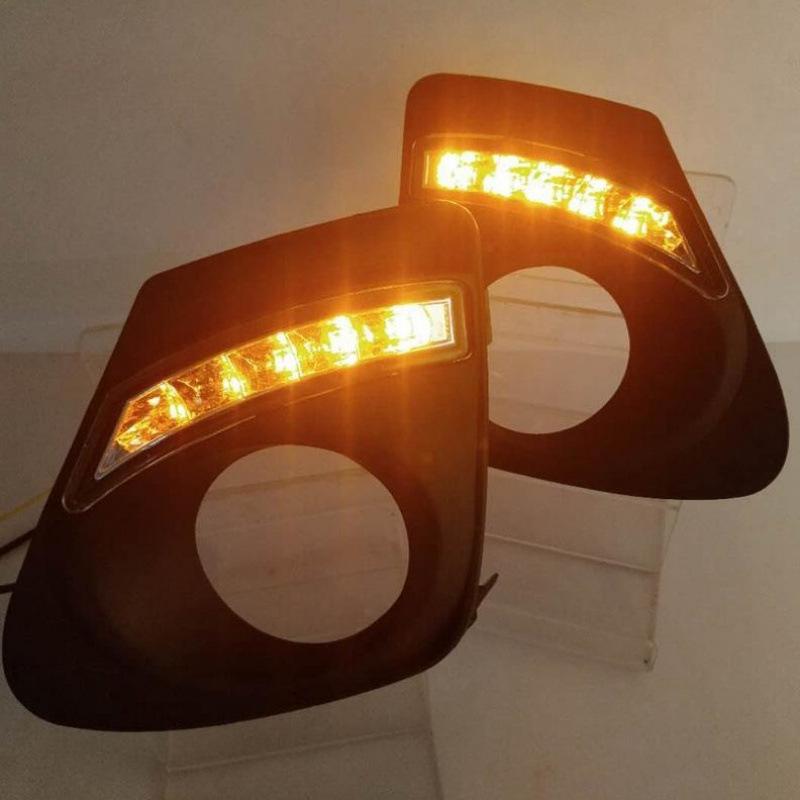 Светодиодные дневные ходовые огни и передние противотуманные фары для Toyota Corolla 2010-2013