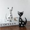 2pcs Wooden Animal Sculpture Modern Miniatures Figurine Micro Landscape Cat Statue  Living Room