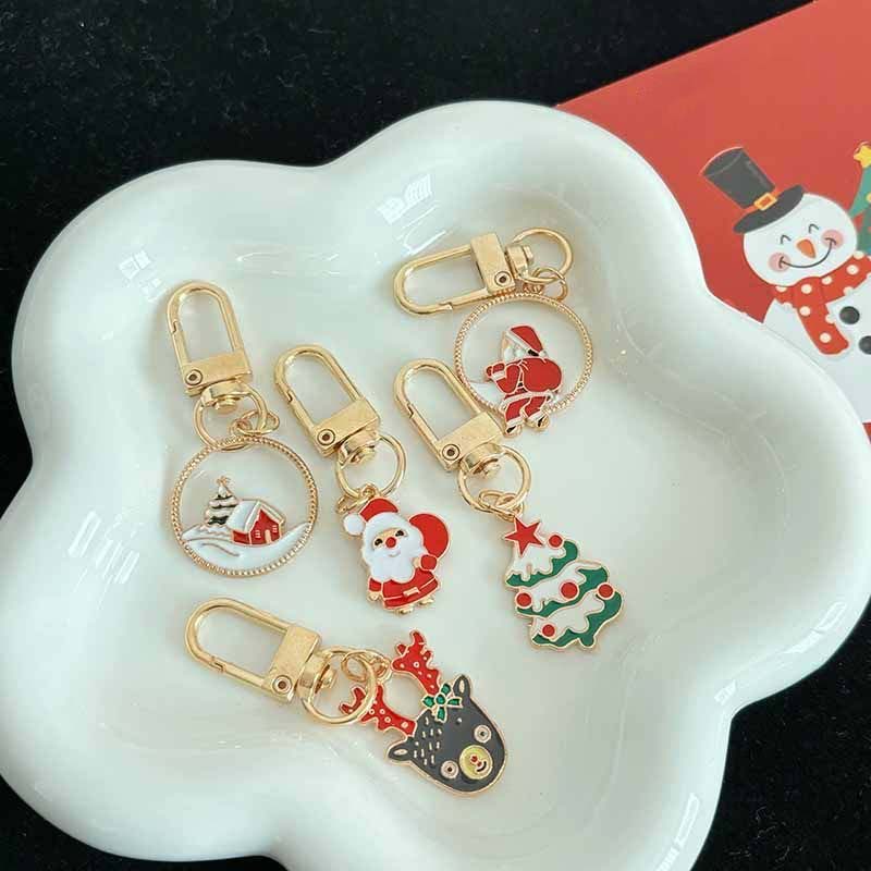 WTEMPO Christmas Keychain Set with Lobster Clasp Charm Christmas Series Patterns Design Holiday Keyrings for Women Party Favors Bag Car Decorations