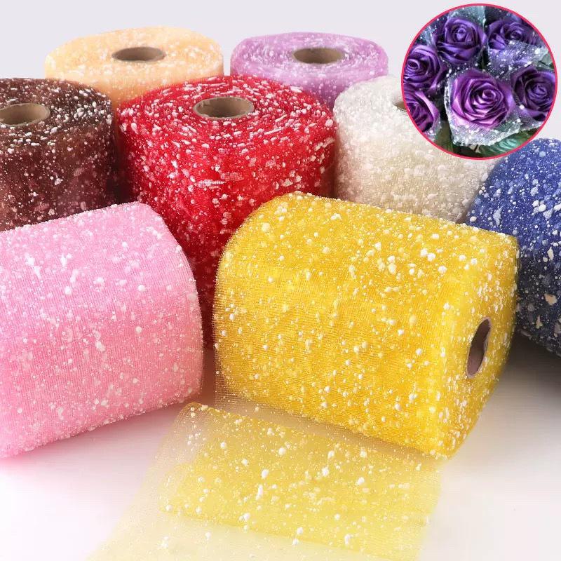 Пряжа в сетку «Снежный горошек» шириной 15 см для упаковки букетов роз и свадебного декора