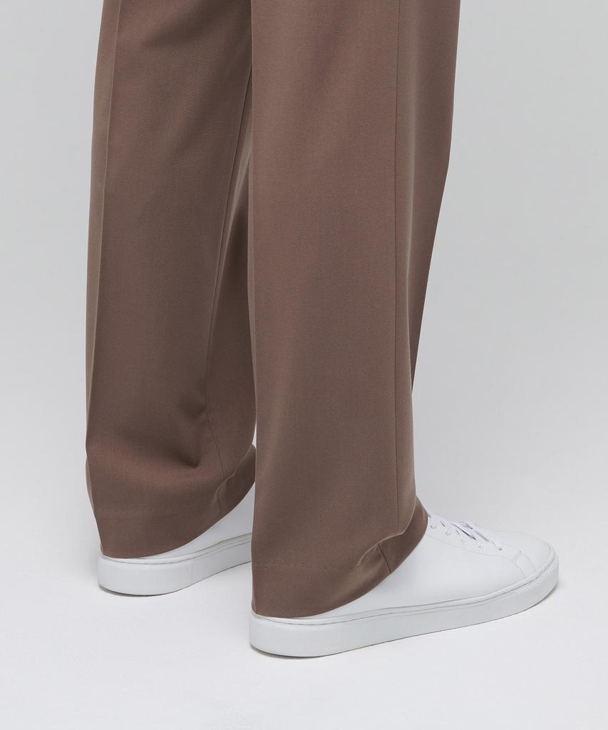MUSINSA STANDARD Lightweight Semi-Wide Hidden Banding Slacks [Light Brown]