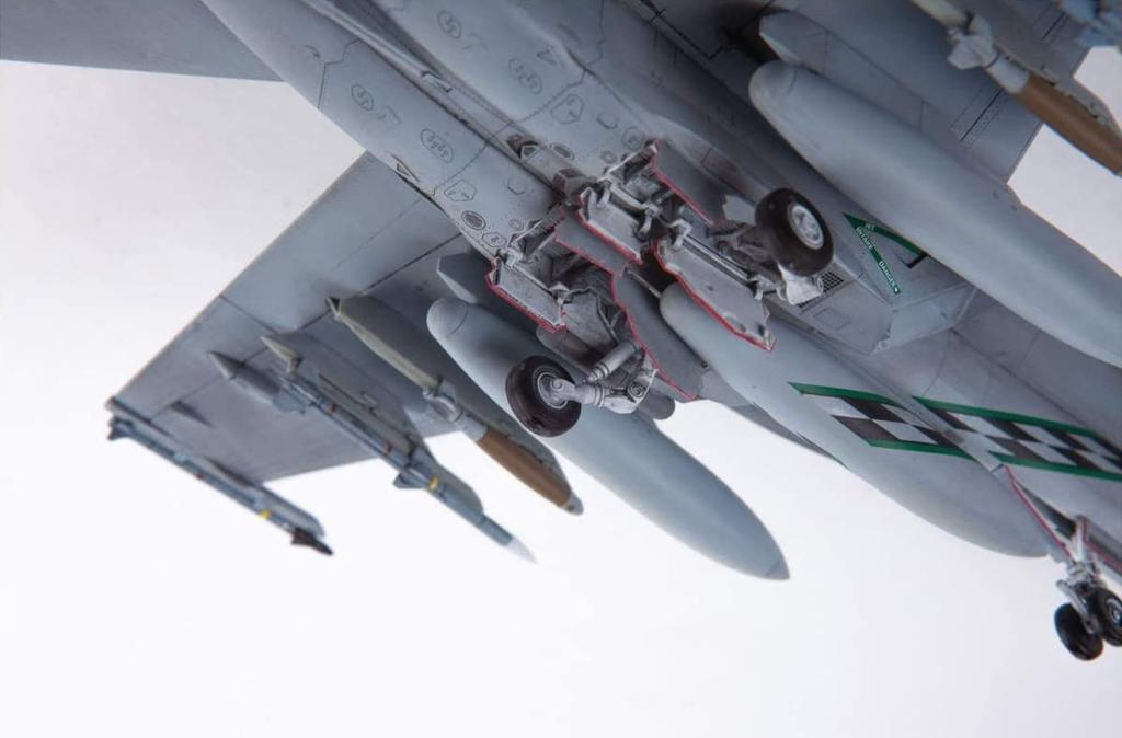 Doyusha Пластиковая модель ВМС США Super Hornet Chippy Ho Пластиковая модель 1/72 Потрясающе! № 7 F/A-18E VFA-195 Цветовая кодировка
