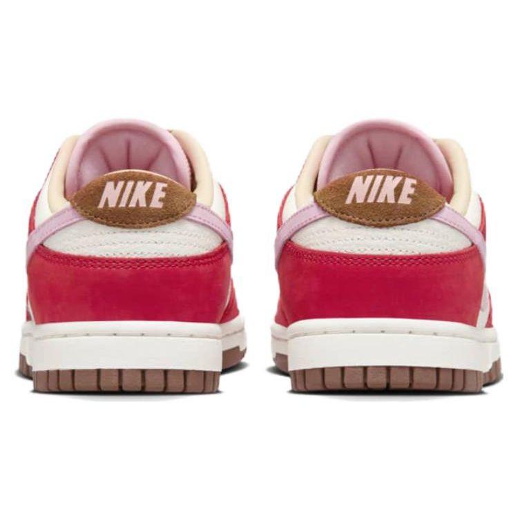 Nike Женские кроссовки Dunk Low Premium Bacon Red Sport-Red Sheen FB7910-600