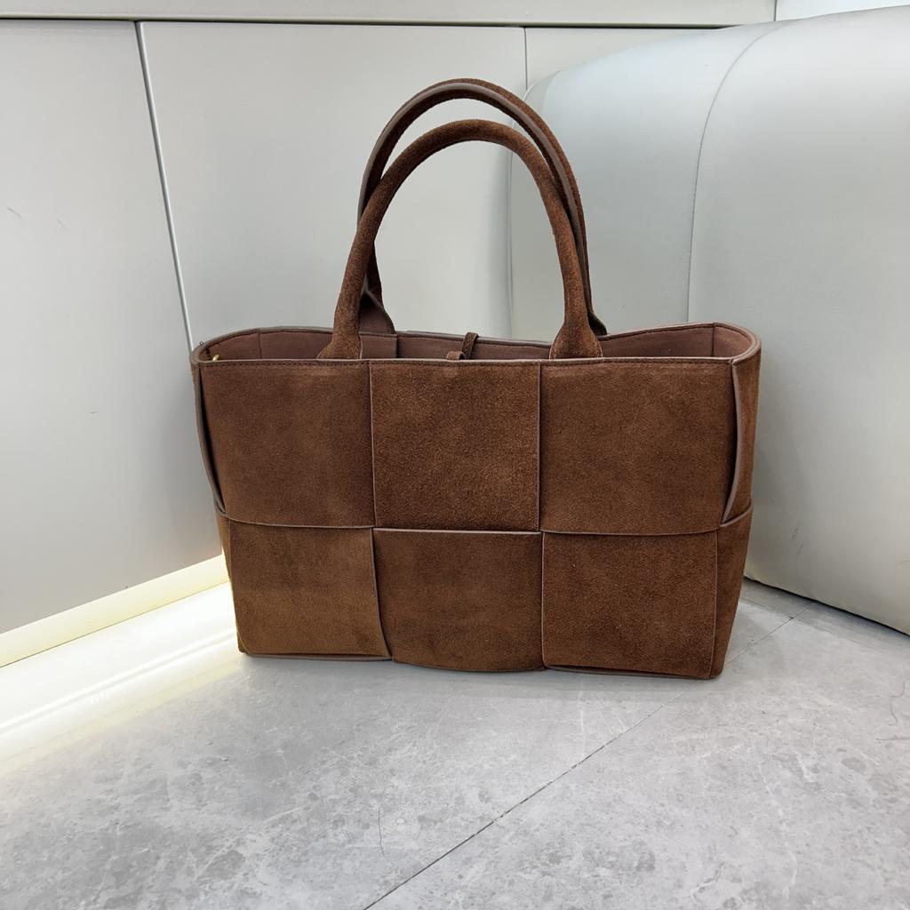 Head Layer Frosted Leather Hand Woven Handbag Large Capacity Tote Bag Single Shoulder Bag For Women