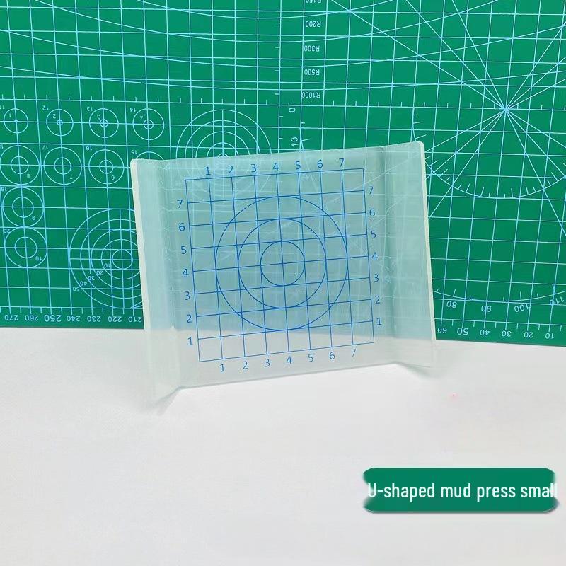 Набор инструментов для лепки из сверхлегкой глины: Нож, доска для прессования, скалка и набор игл для изготовления фигурок из полимерной глины своими руками.