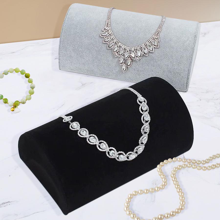 1 штука, фланелевая полукруглая подушка-подставка для ожерелий, для демонстрации и хранения ожерелий и браслетов.