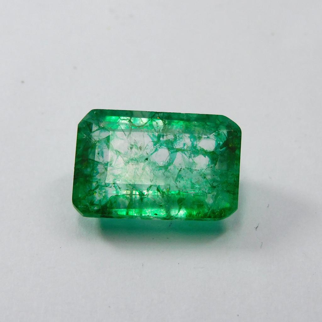 Natural Green Emerald Loose Gemstone 23.80 ct Emerald Cut for Jewelry Making and Gem Collections
