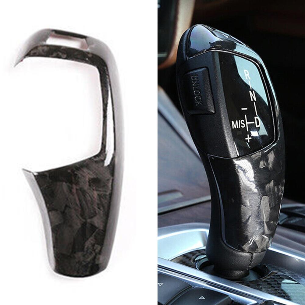 Черная ручка переключения передач CoverTrim украсит автомобиль из кованого углеродного волокна