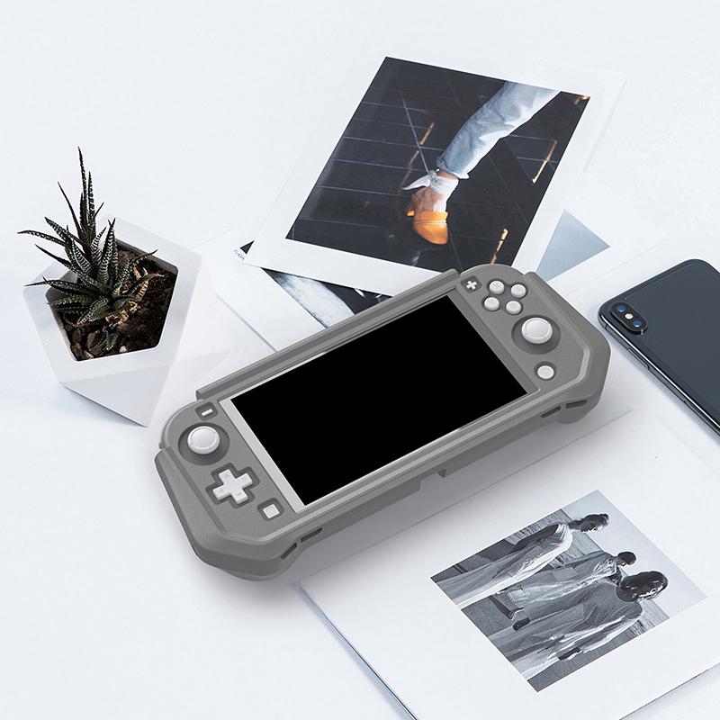 Игровой набор аксессуаров для Switch Lite: защитный чехол для NS Switch Lite, держатель для консоли.
