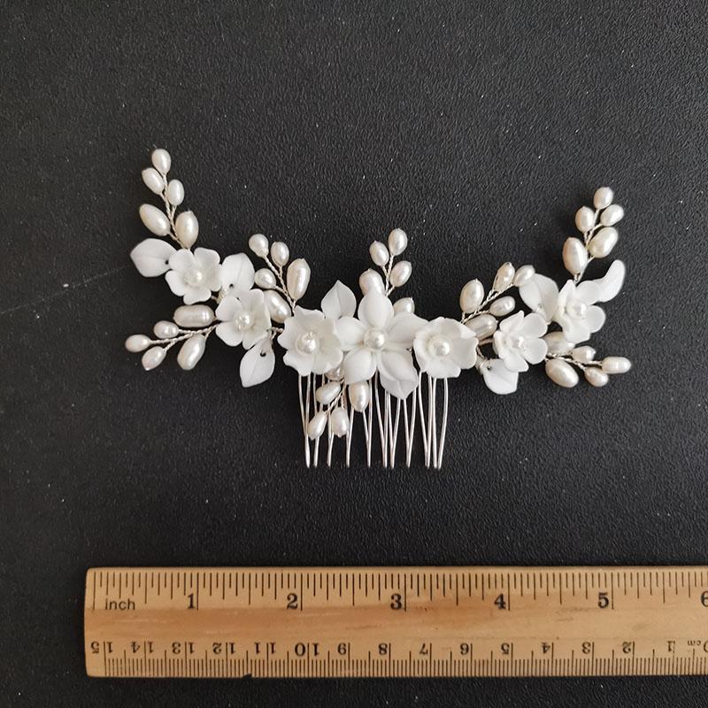 SLBRIDAL Handmade Porcelain Flower Leaf Freshwater Pearls Bridal Hair Comb Wedding Headband Hair Accessories Women Jewelry