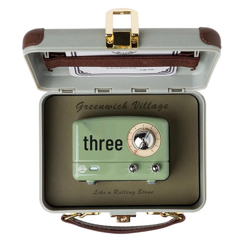 Mao Wang Little Prince OTR Portable Bluetooth Speaker with Radio