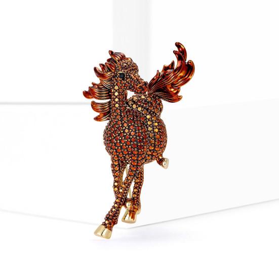 Retro Style Brooch Sparkling Rhinestones Inlaid Horse Theme Pin Clothes Hats Bags Badge Fashion Accessory