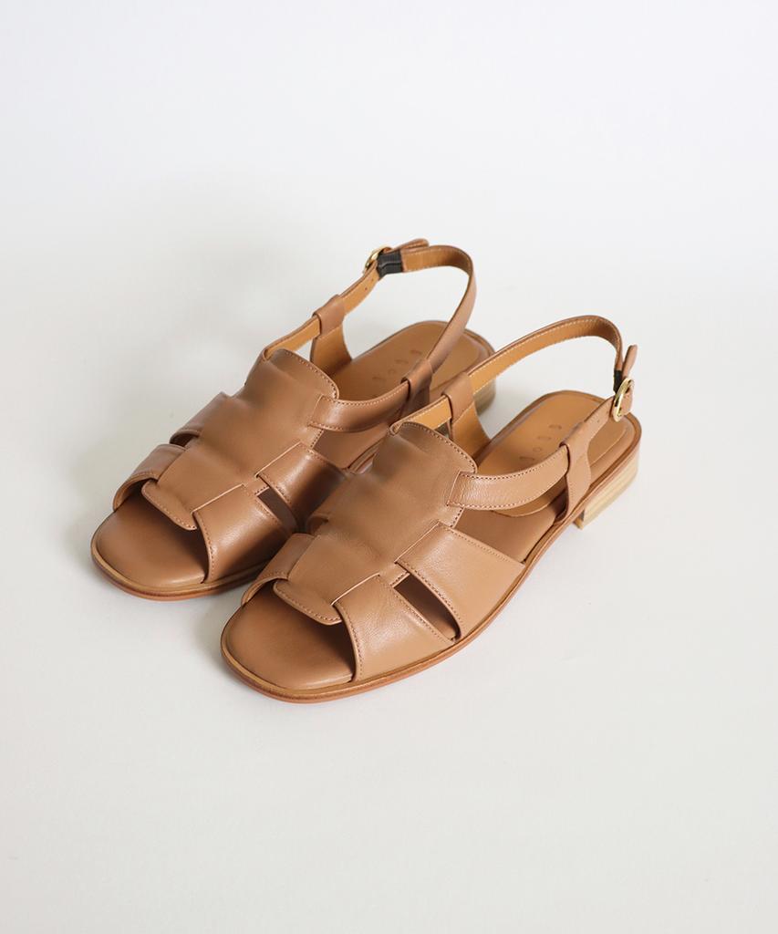Heenn Open-Toe Fisherman Sandals. Terracotta