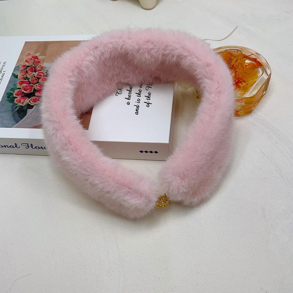 Double-Sided Faux Mink Fur Snood: Warm Plush Magnetic Buckle Scarf & Neck Protector for Women