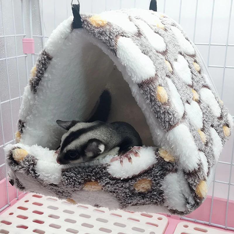 1 шт. коралловый флис с точечной печатью, маленький пенопластовый домик для домашних животных, подвесная кровать для хомяка, для мелких животных, белка, попугай, хлопковое гнездо