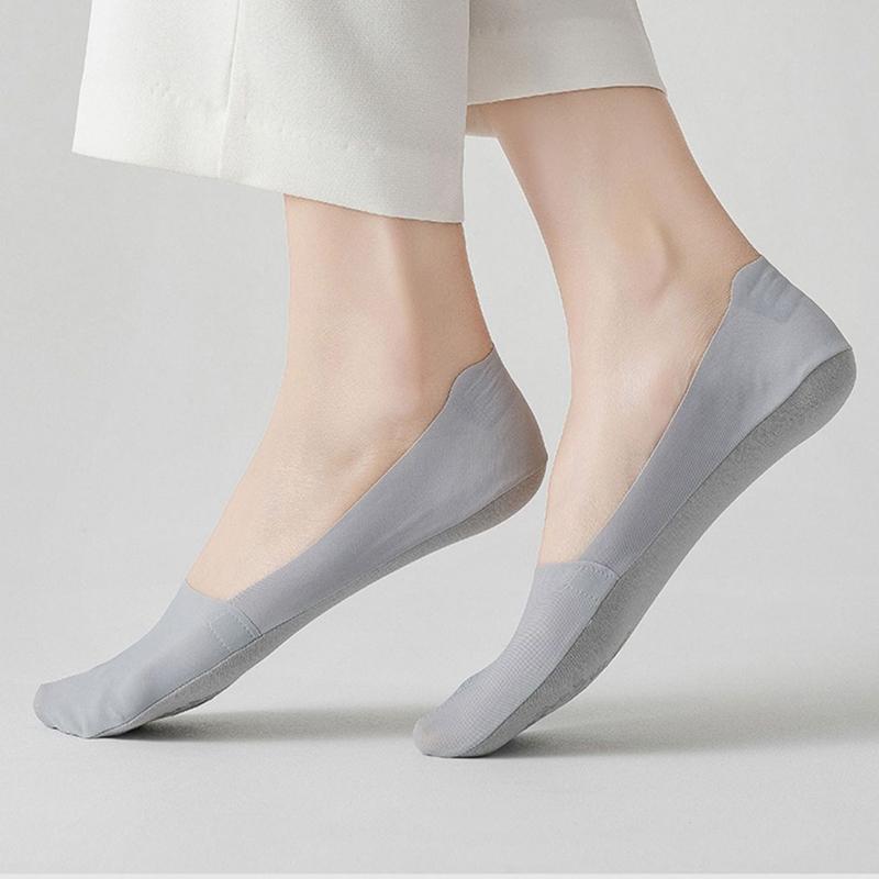 Ice Silk Low Cut Boat Socks for Women Seamless Breathable Silicone Anti Slip Socks Female Invisible Socks
