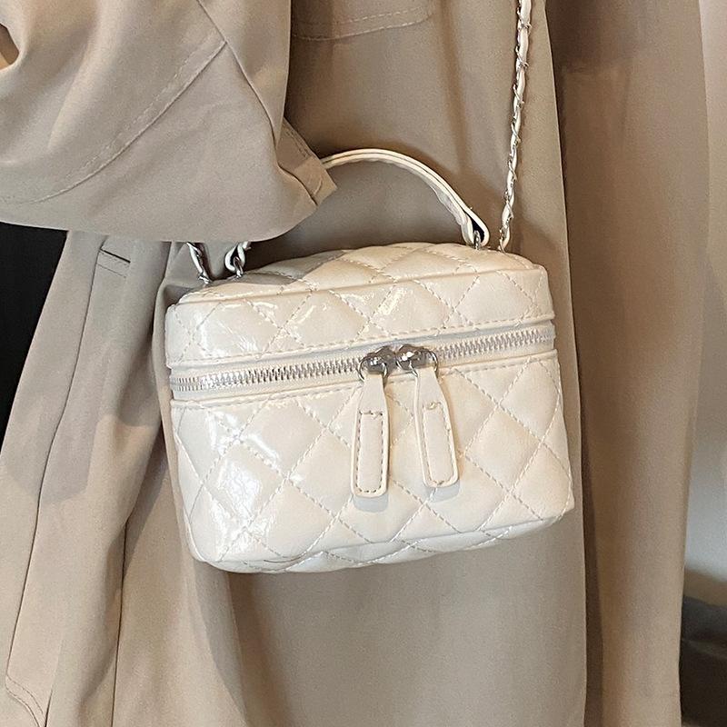 Популярная маленькая сумка с вышивкой ромбами для женщин, модная универсальная сумка-коробка, модная сумка через плечо с цепочкой