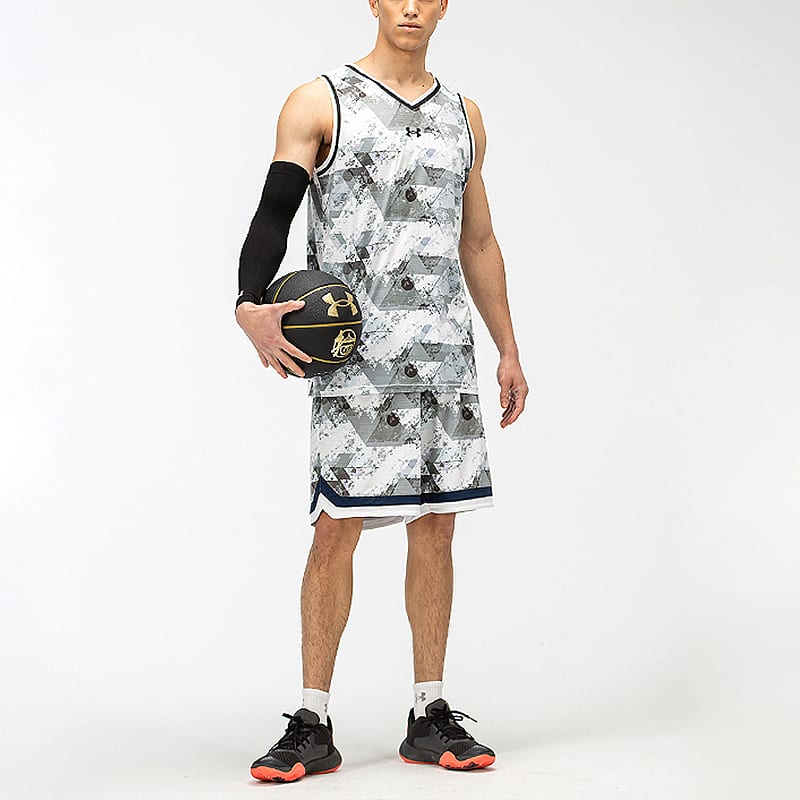 Under Armour Баскетбольные майки мужские белые умеренные прочие 21500108-100