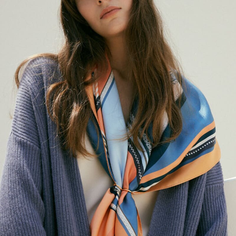 Saint Luxure Infinity Scarf Ring