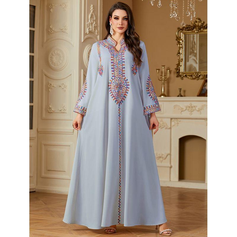 New Arrival Middle East Dubai Embroider Loose Robe Dress Embroidered Long Robe Dress