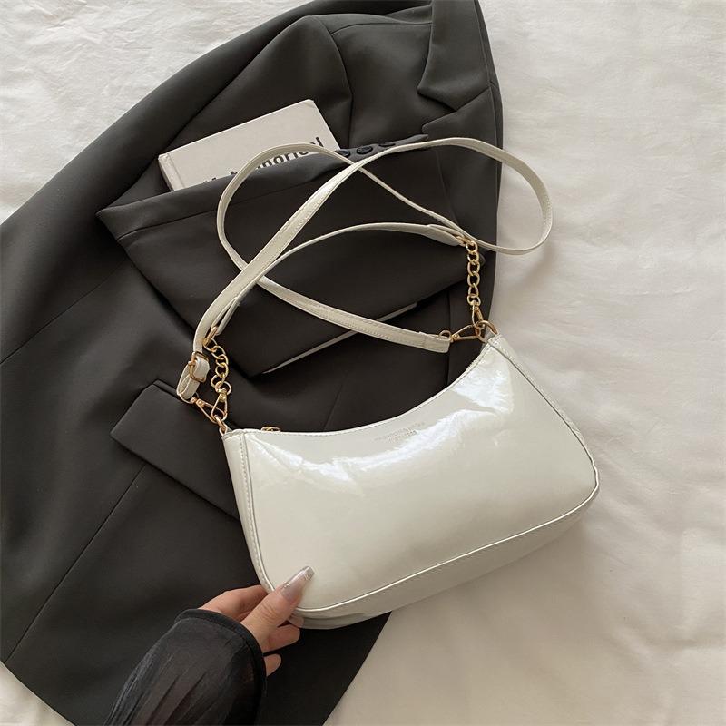 Однотонный популярный летний новый модный повседневный трендовый портфель через плечо для работы, портативная маленькая квадратная сумка подмышку