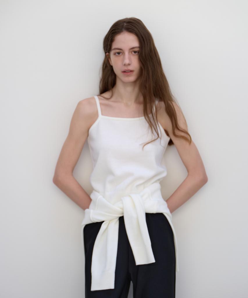 BUT'TON Deep V-Neck Knit Set (Ivory)