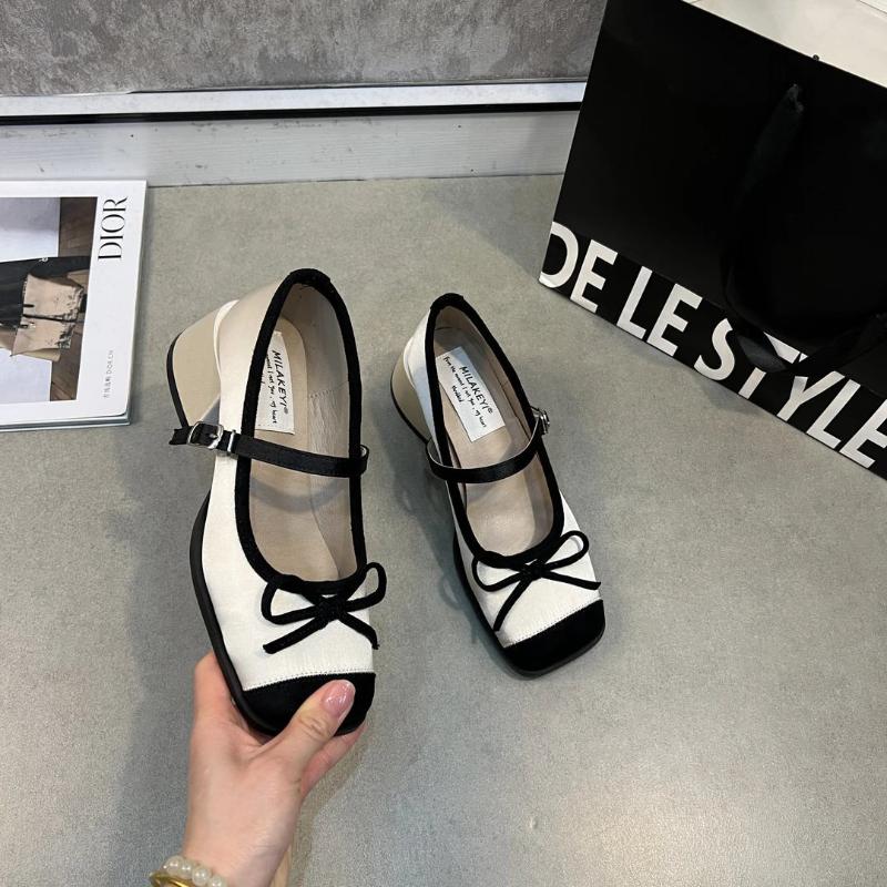Fashion Hot Selling 2025 Designer New Mary Janes Shoes Women's High Heels Pumps Women Bow Square Heel Shoe Women Thick Heel Shoes Zapato