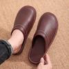 Домашние кожаные тапочки мужские и женские весна 2024 новые нескользящие водонепроницаемые тапочки с мягкой подошвой против запаха мужские домашние тапочки