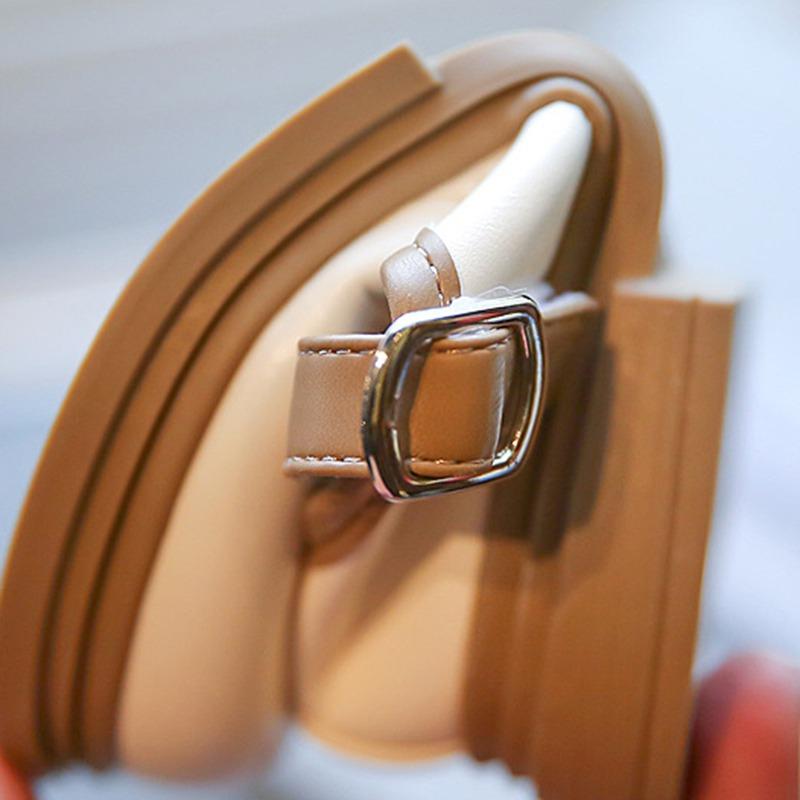 Детская обувь. Маленькая кожаная обувь для девочек. Детская повседневная обувь.