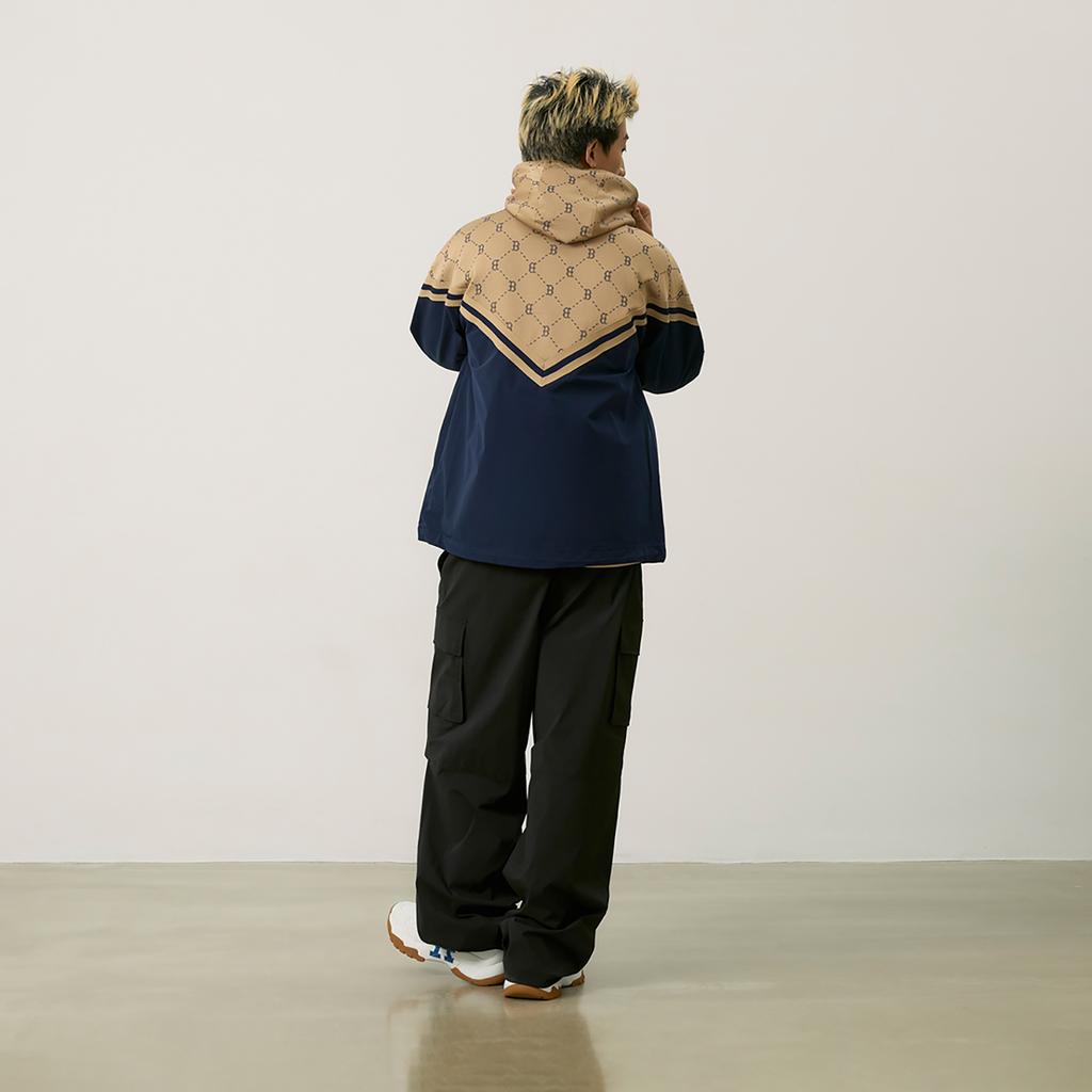 Новая коллекция MLB MONOGRAM Куртка ветрозащитная унисекс Boston Red Sox FW24 Светло-бежевый 3AWJM0144-43BGL