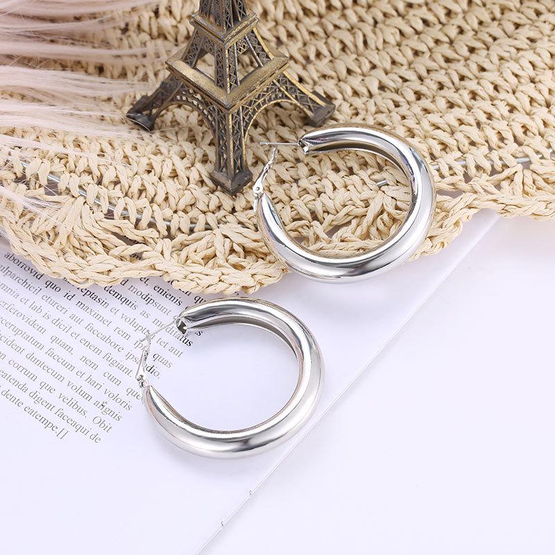 Personality 50 MM Big Gold Hoops Earrings Minimalist Thick Tube Round Circle Earrings for Women Zinc Alloy Trendy Hiphop Rock