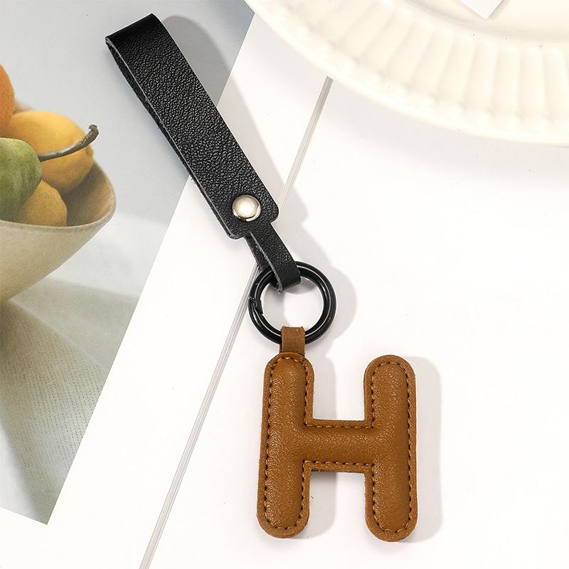 A To Z Pu Leather Initial Letter Keychain Women Cartoon Candy Color Bag Phone Pendant Car Keyrings Jewelry Gifts