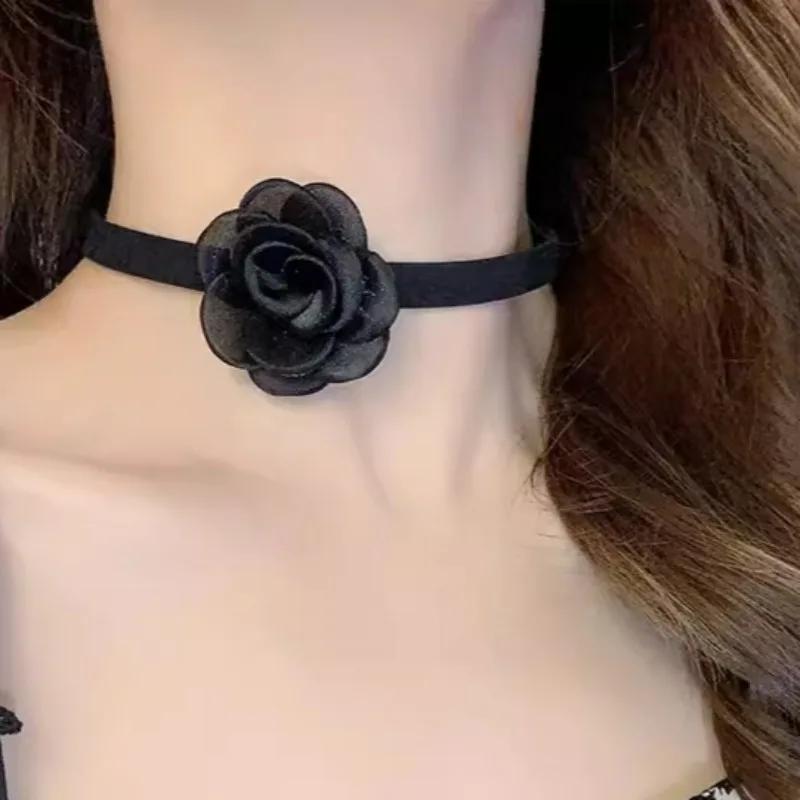 Lady Elegant Mesh Flower Necklace Women Comfortable Red Black Neck Ornaments Girls Lightweight Rose Necklace Party Gift Giving
