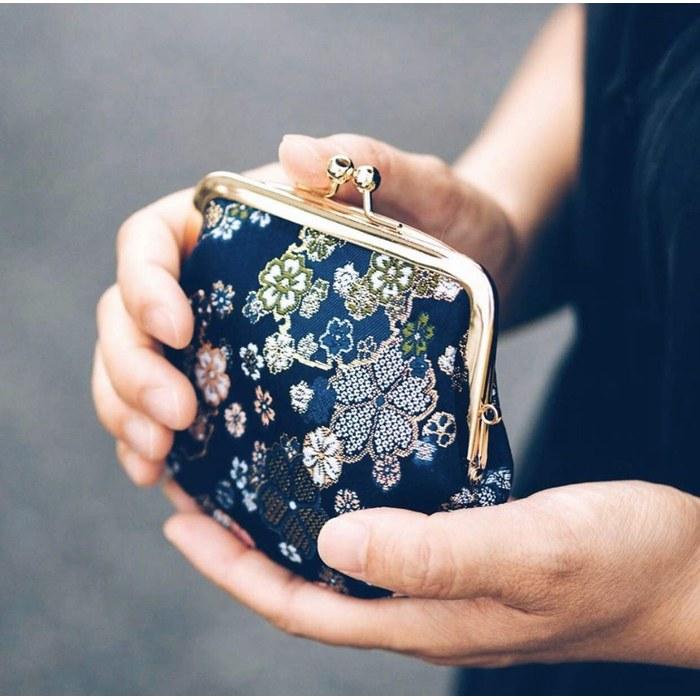 [Kyoto Geibi-do] Nishijin-ori 3.3-inch Gamaguchi Wallet, Handmade, Traditional Japanese Pattern, Made in Japan (Black, Senmen, Navy) Black 2